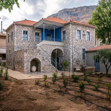 Englezena'S Guesthouse Leonidio Ngoại thất bức ảnh